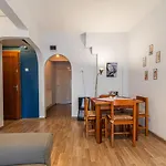 Flat Near Attractions In Ortakoy